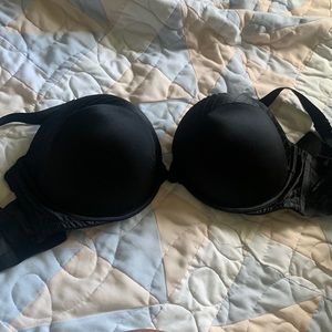 Black Victoria’s Secret Very Sexy Bra